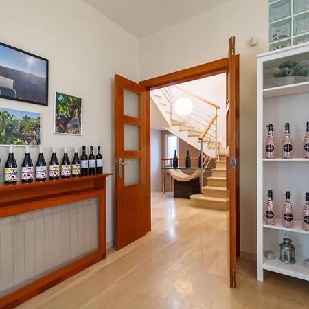 Villa Wine Experience Cambrils - Wine, Art & Games Ngoại thất bức ảnh